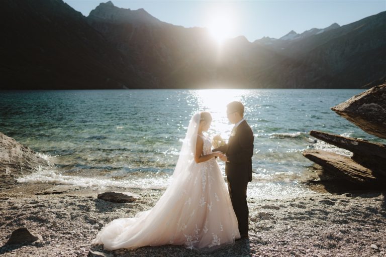 Shaken & Stirred Weddings and Heli-Weddings Queenstown New Zealand
