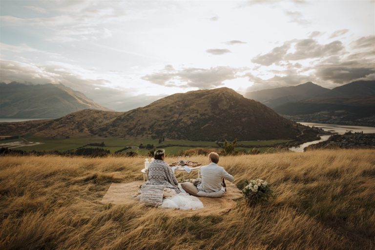 newlywed picnic for bride and groom on their wedding day in Queenstown at The Remarkables